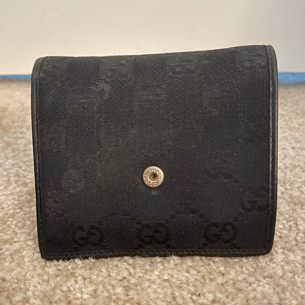 Authentic Gucci Wallet - image 8